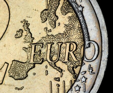 The Euro Begins as a Currency on January 1, 1999