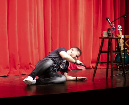 How to Do Standup Comedy (Even If You Feel Nervous)