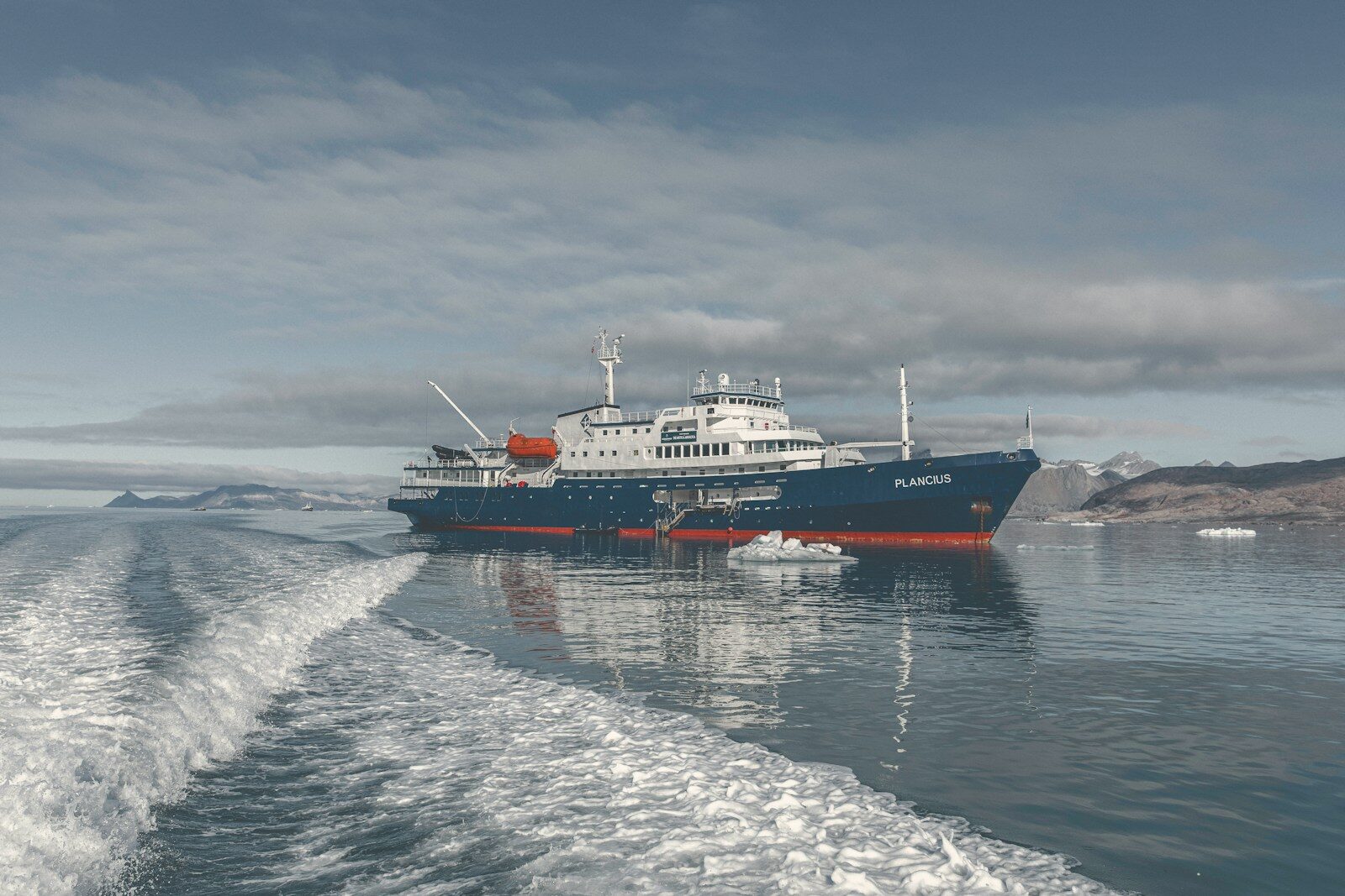Kara and Nate’s North Pole Icebreaker Cruise Shows the New Edge of Travel